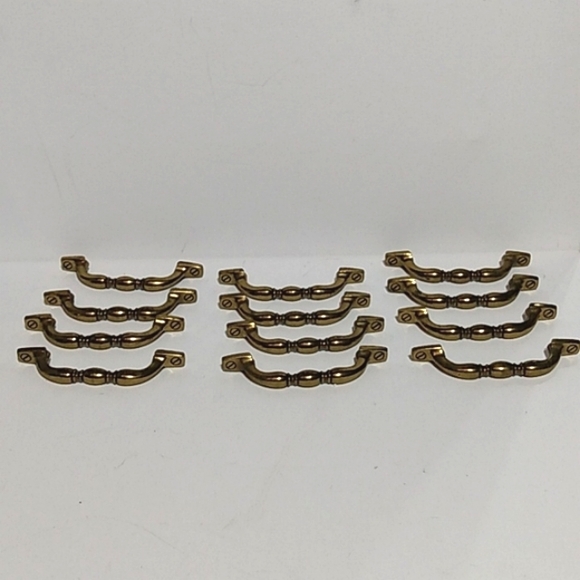 Keeler Brass Company Vintage brass handles set of 12 - Picture 3 of 11